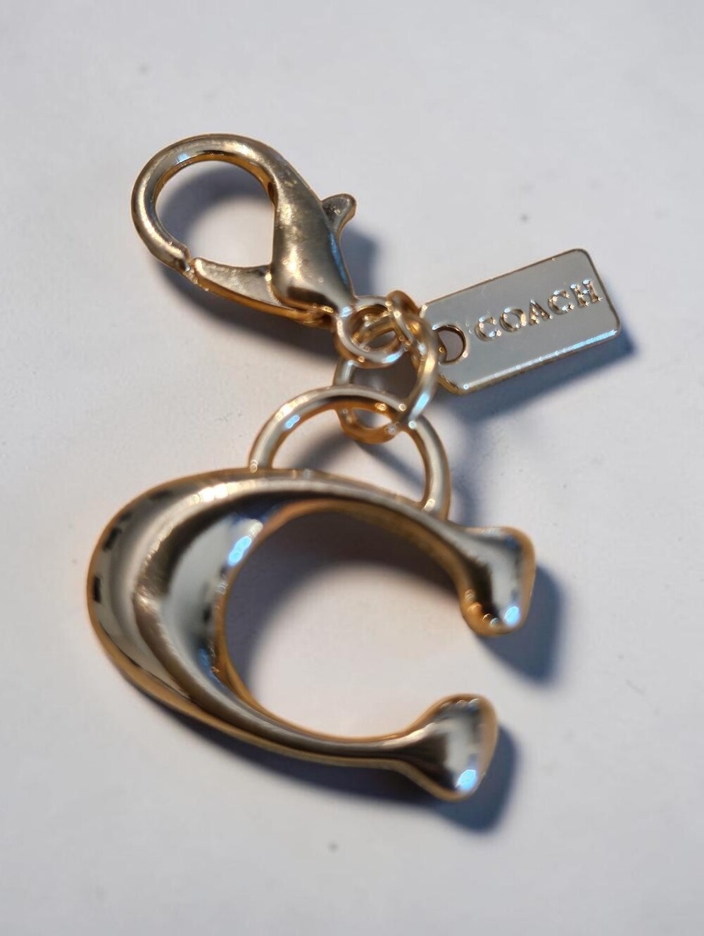 Coach Gold C Logo Key Charm with Tag - Picture 3 of 3